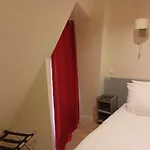 Hipotel Voltaire Bastille 3* Paryż