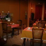 Hotel Hipotel Voltaire Bastille