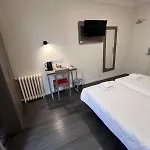 Hipotel Voltaire Bastille Hotel 3*