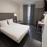 Hipotel Voltaire Bastille Hotel