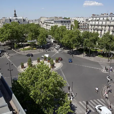 Hipotel Voltaire Bastille 3*