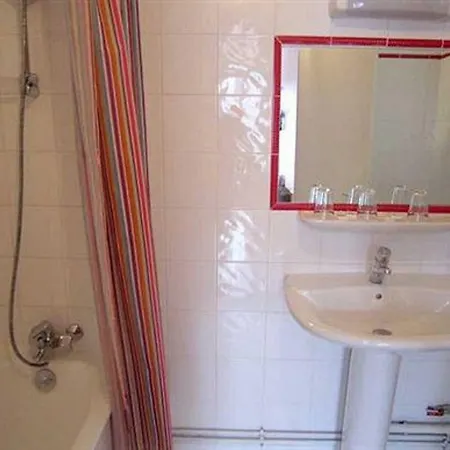 Hipotel Voltaire Bastille Paris