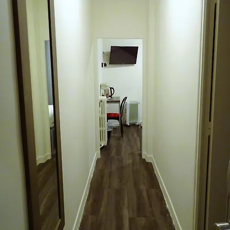 Hipotel Voltaire Bastille