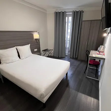 Hipotel Voltaire Bastille Отель