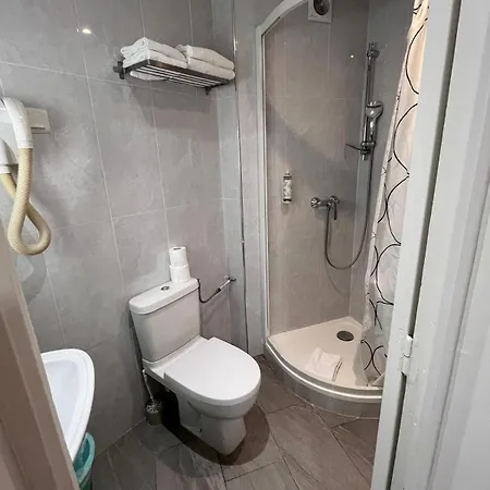 Hipotel Voltaire Bastille
