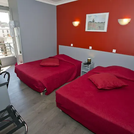 Hipotel Voltaire Bastille 3*