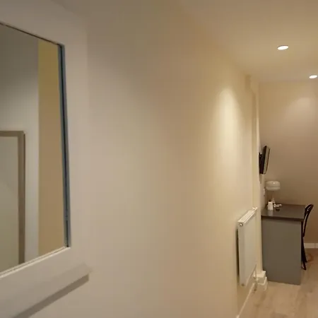 Hipotel Voltaire Bastille Paříž