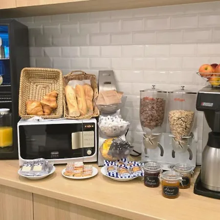 Hipotel Voltaire Bastille Hotel Parijs