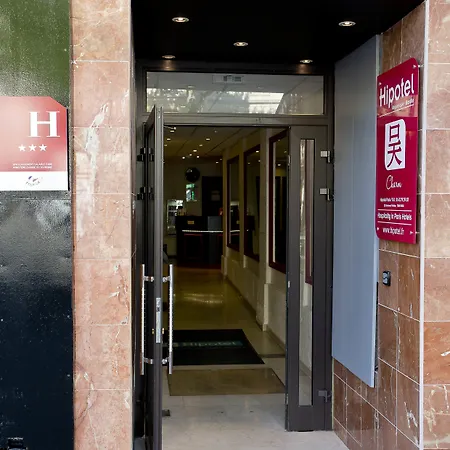Hipotel Voltaire Bastille Hotel