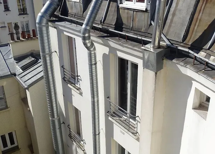 Hipotel Voltaire Bastille Hotel 3*